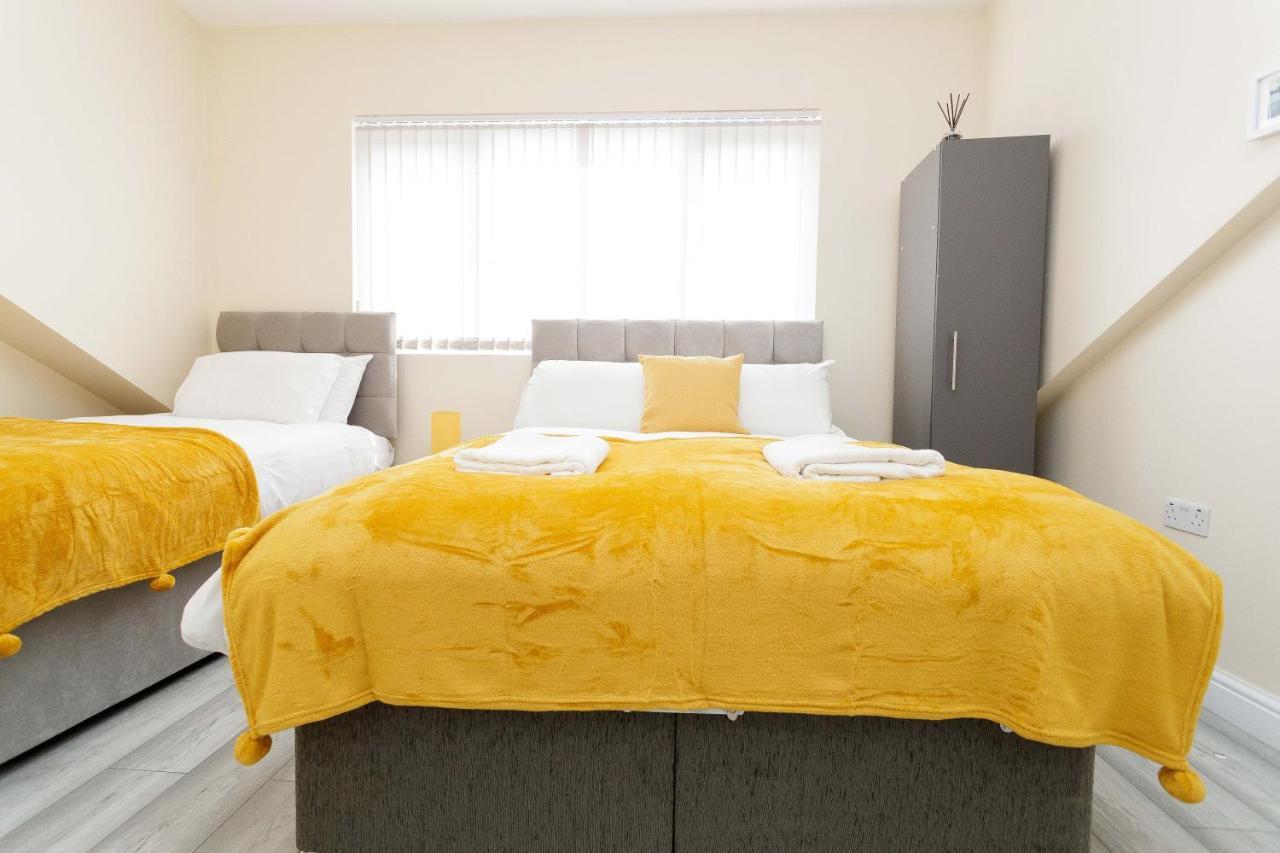 Calvin House Apartments Лийдс Екстериор снимка